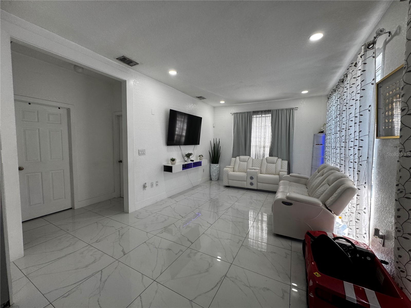 10130 Spring Hill Drive Spring Hill FL 34608 TB8483149 image12