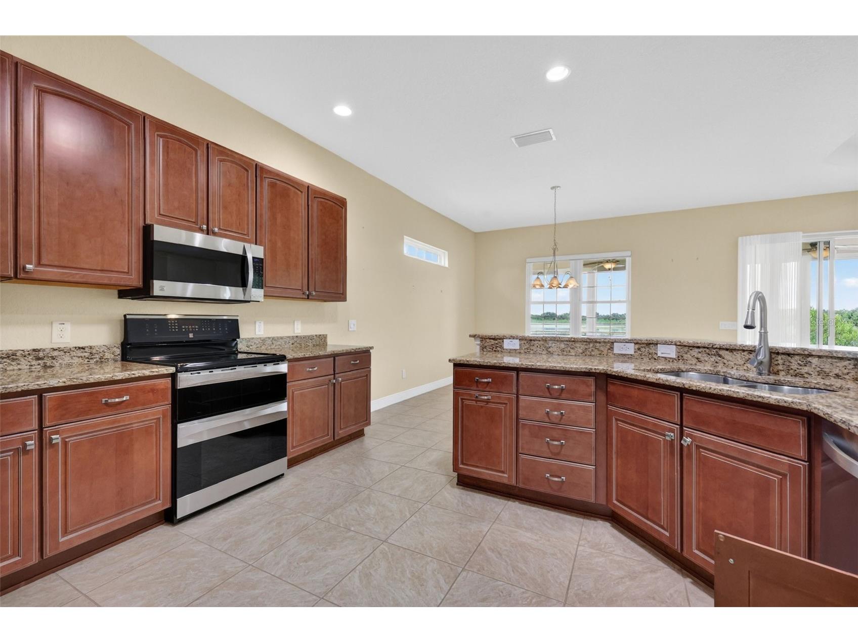 10131 Lake Miona Way Oxford FL 34484 - LAKE MIONA G5112854 image19