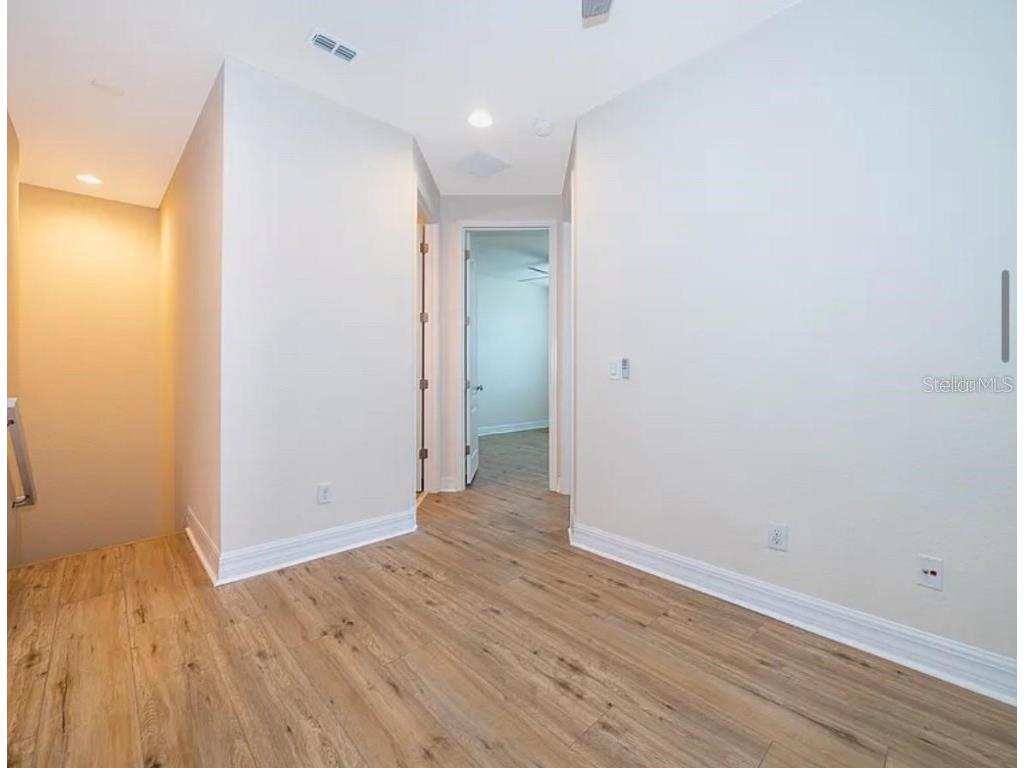 10132 Eagle Creek Center Boulevard Orlando FL 32832 O6357429 image18