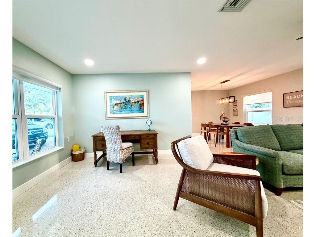 10133 4th Street E Treasure Island FL 33706 TB8438028 image12