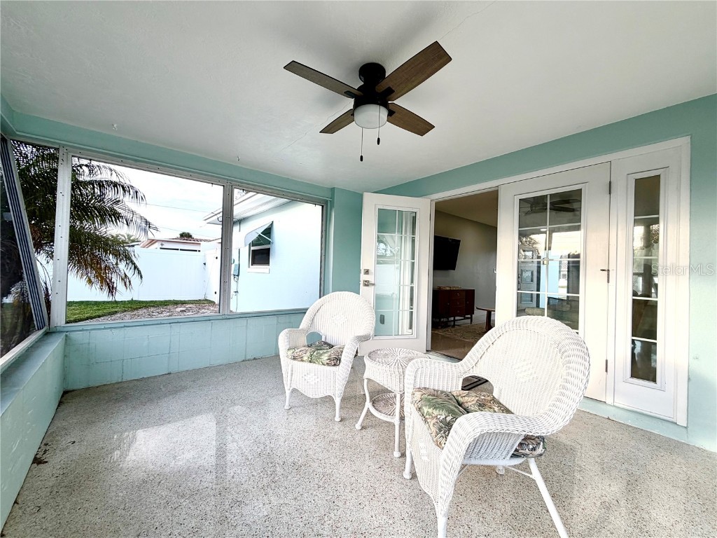 10133 4th Street E Treasure Island FL 33706 TB8438028 image33