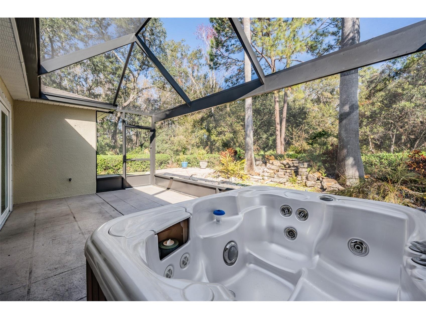 10133 Collar Drive San Antonio FL 33576 TB8470767 image19