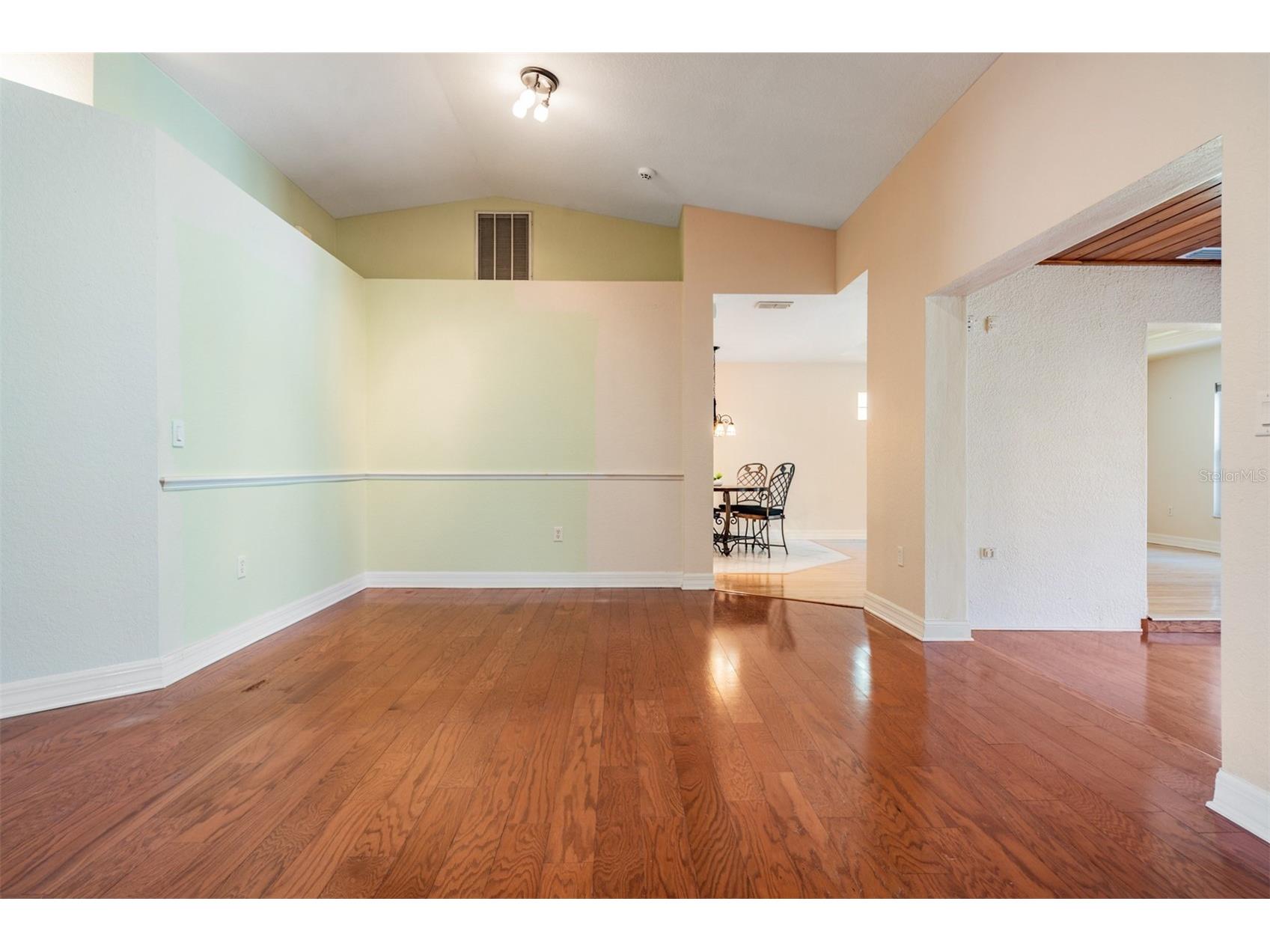 10133 Collar Drive San Antonio FL 33576 TB8470767 image36