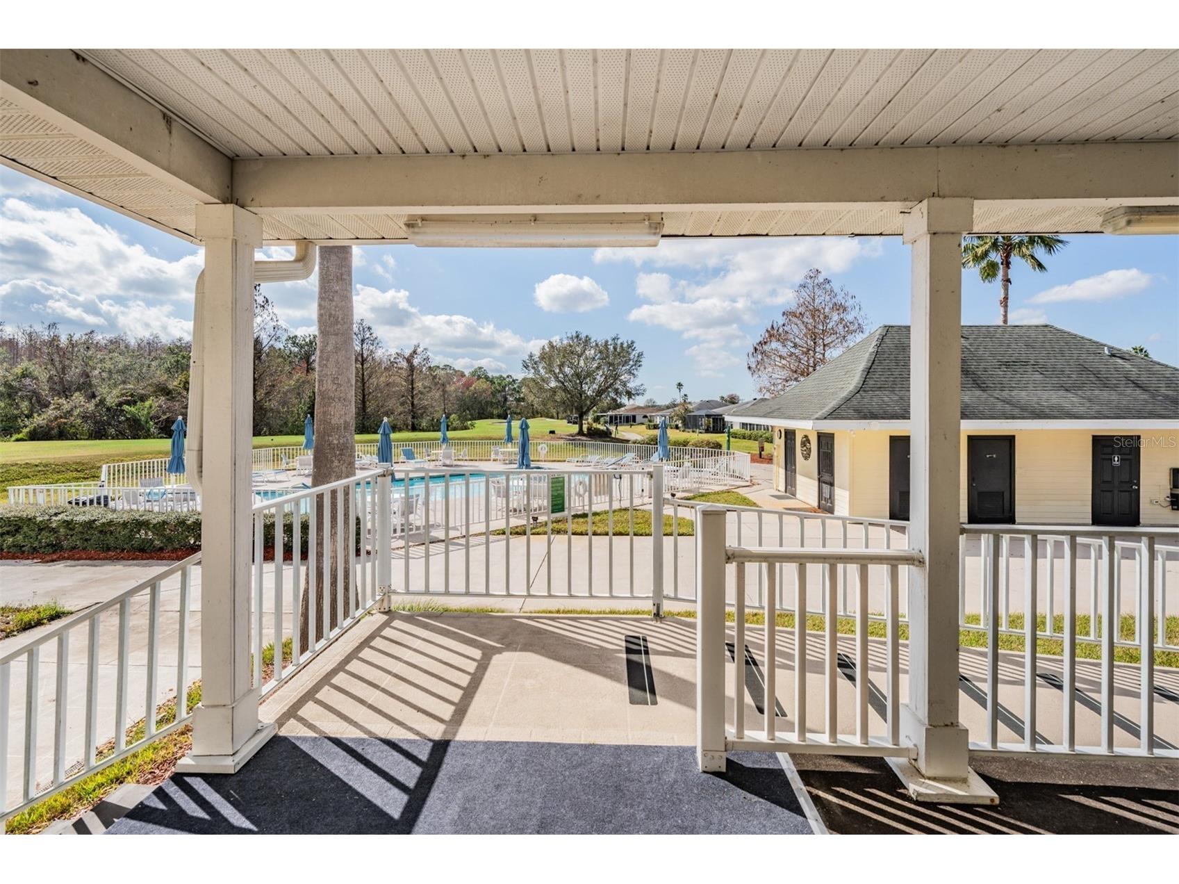 10133 Collar Drive San Antonio FL 33576 TB8470767 image73