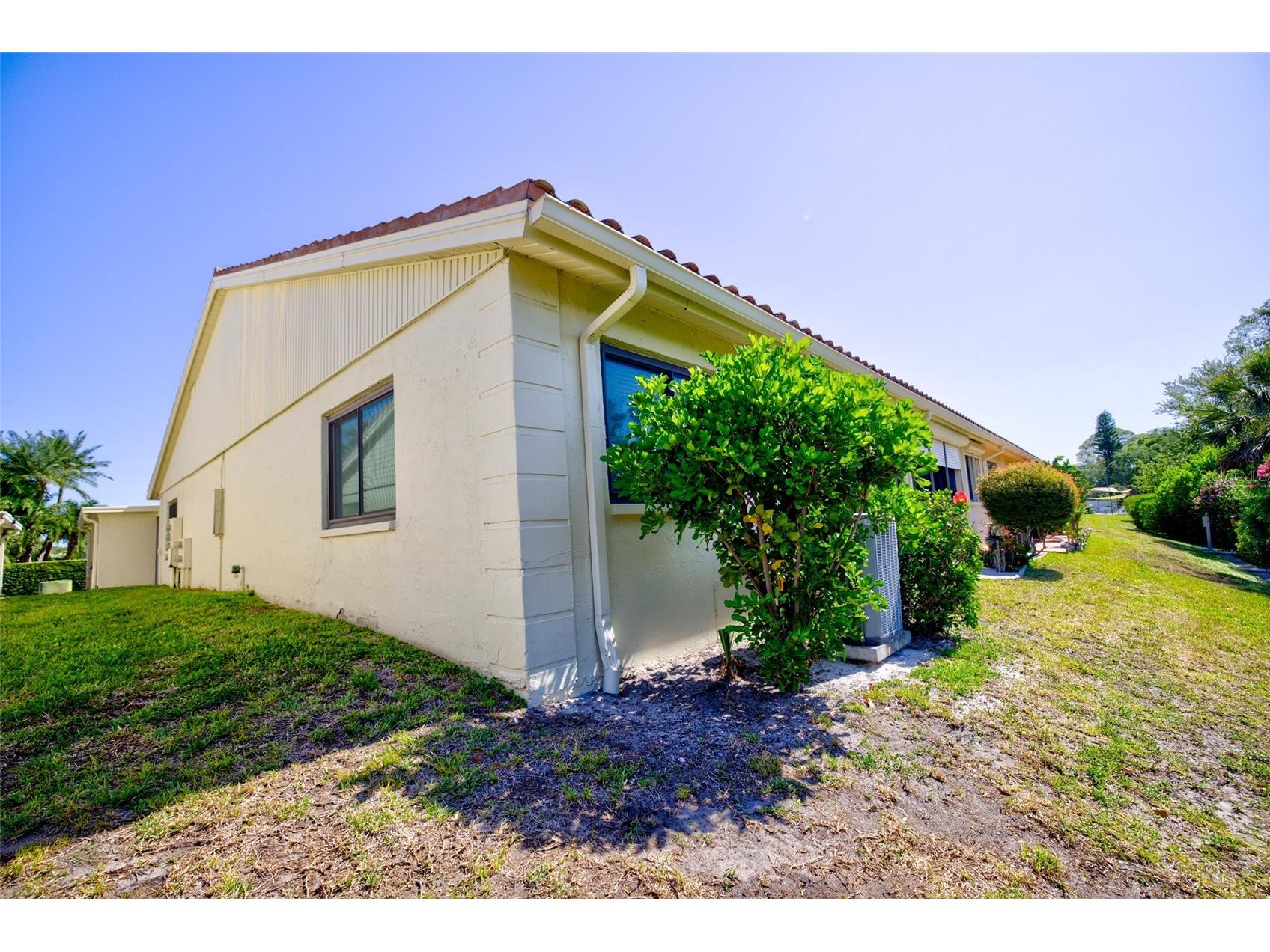 10134 Regal Drive #1 Largo FL 33774 TB8499581 image27