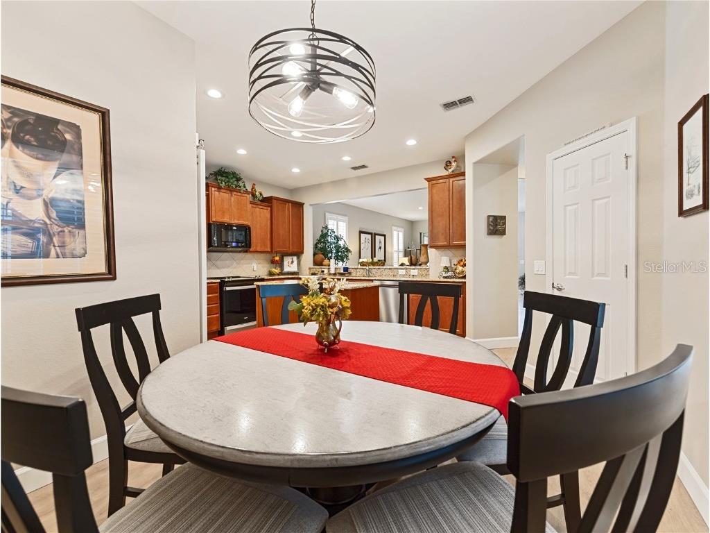 10134 SW 75th Street Road Ocala FL 34481 OM710611 image9