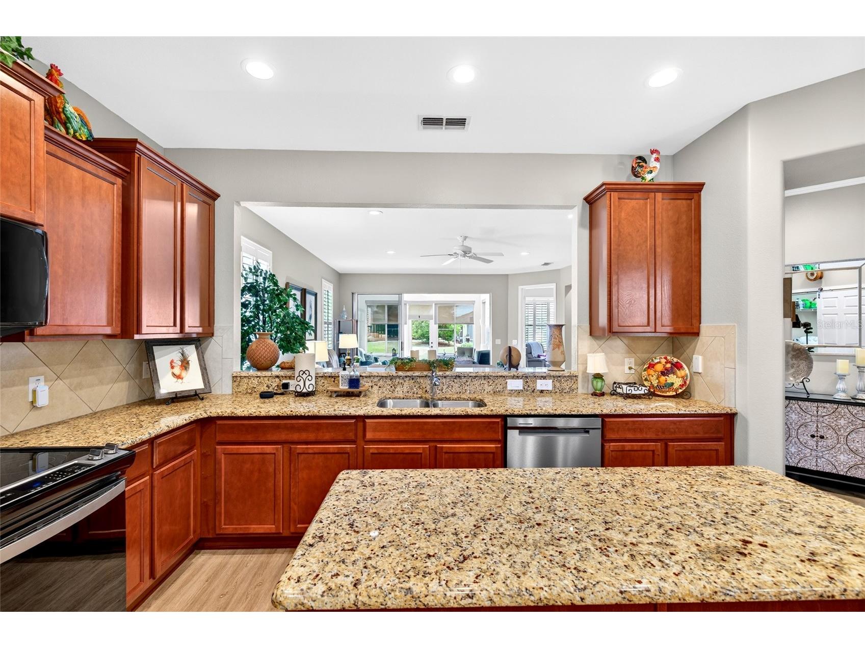 10134 SW 75th Street Road Ocala FL 34481 OM723359 image5