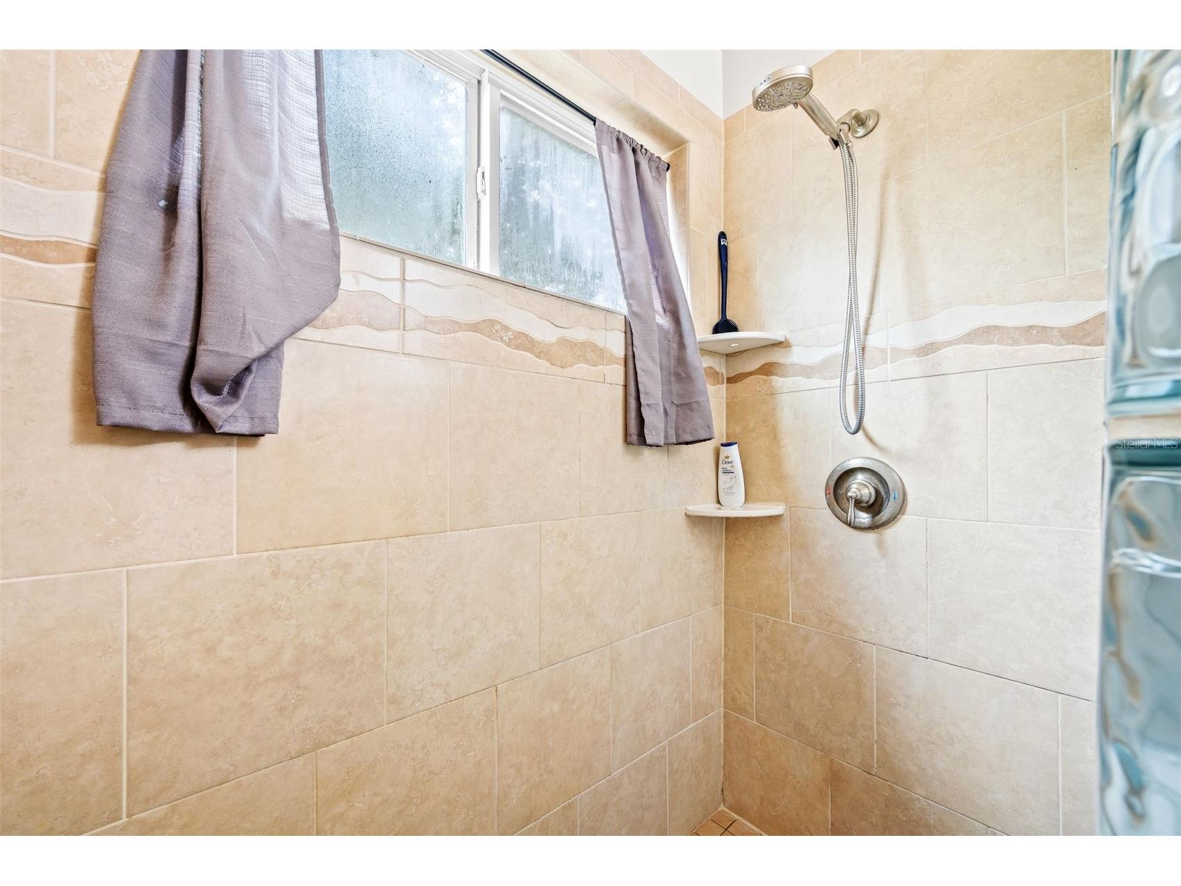 10135 NW 25th Place Gainesville FL 32606 GC538844 image23