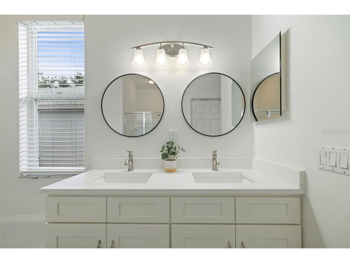 10136 Kingsbridge Avenue Tampa FL 33626 TB8434643 image19