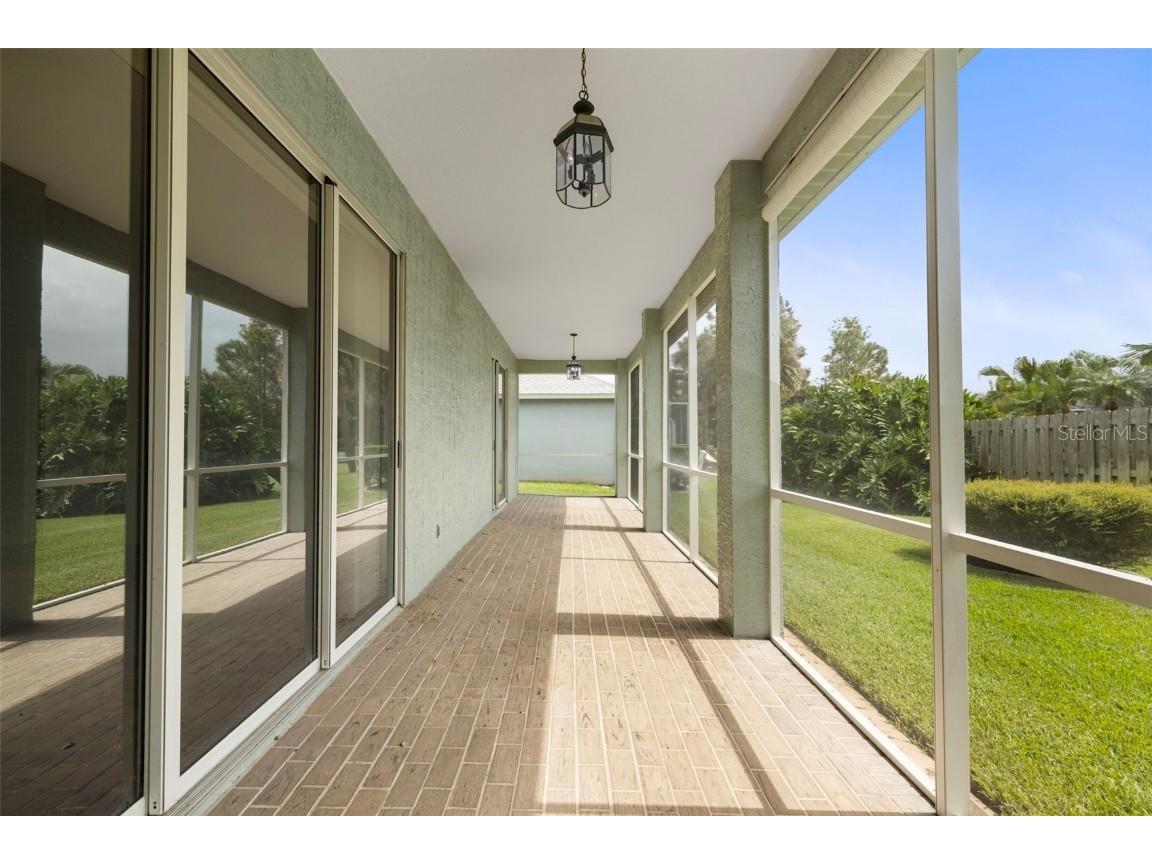 10136 Kingsbridge Avenue Tampa FL 33626 TB8434643 image25