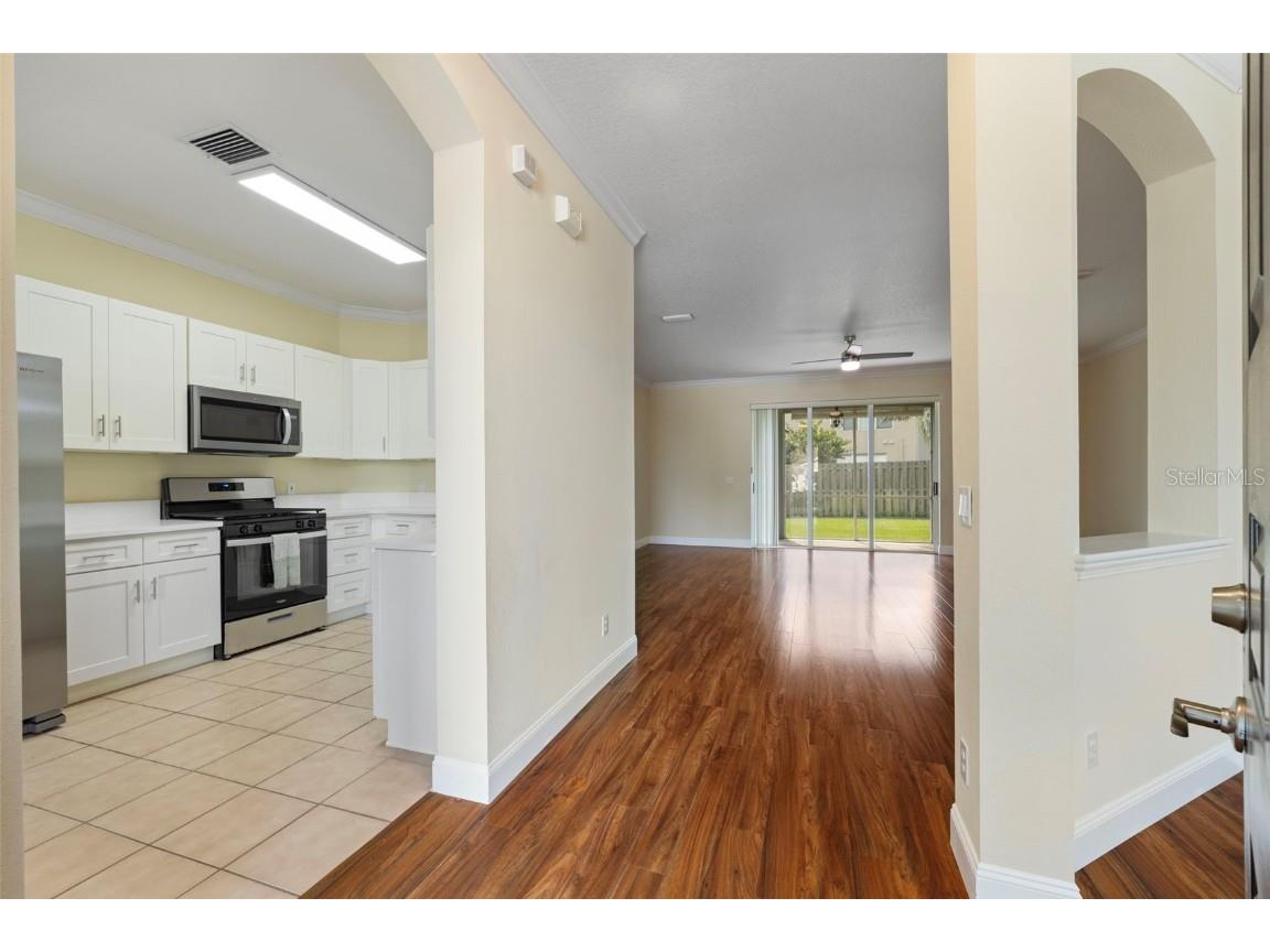 10136 Kingsbridge Avenue Tampa FL 33626 TB8434643 image3