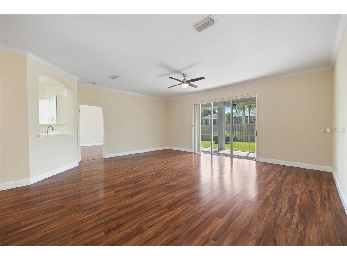 10136 Kingsbridge Avenue Tampa FL 33626 TB8434643 image7