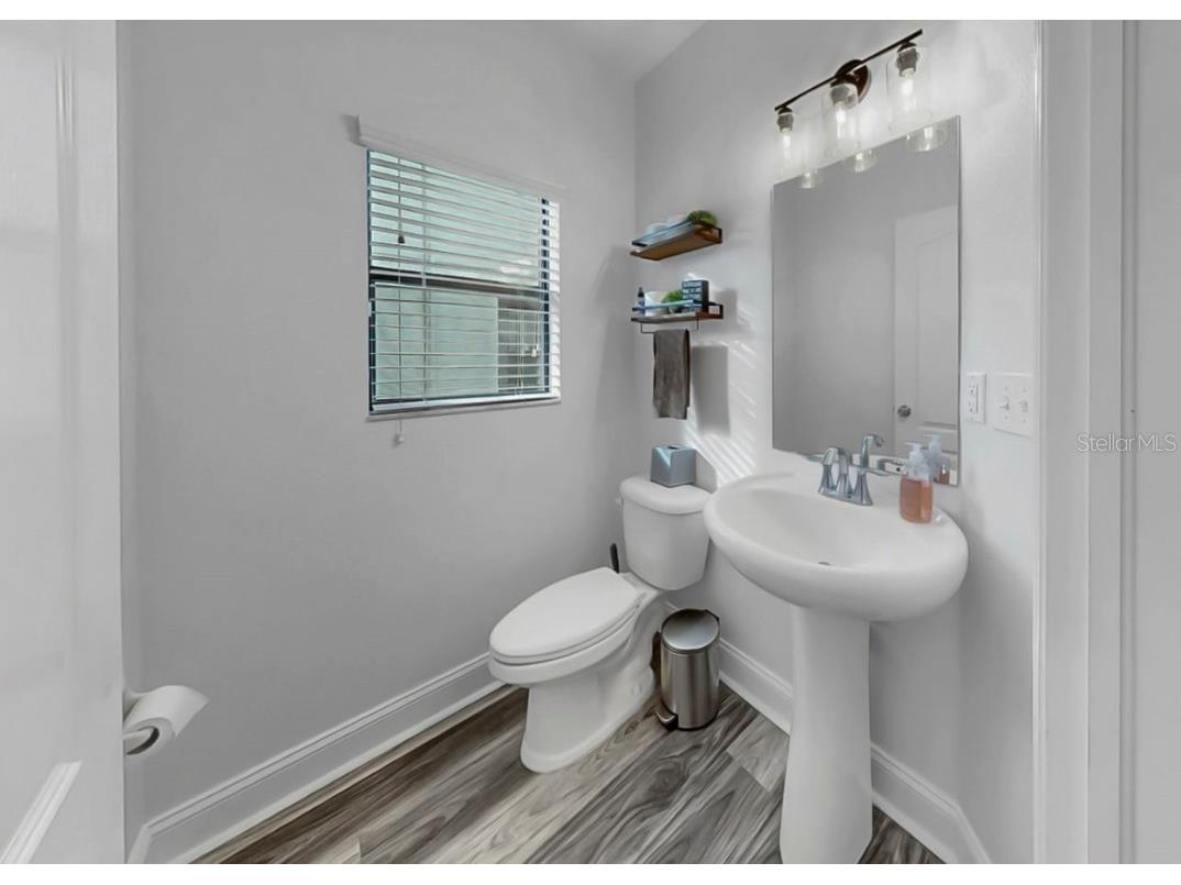 10136 Newminster Loop Ruskin FL 33573 TB8459267 image13