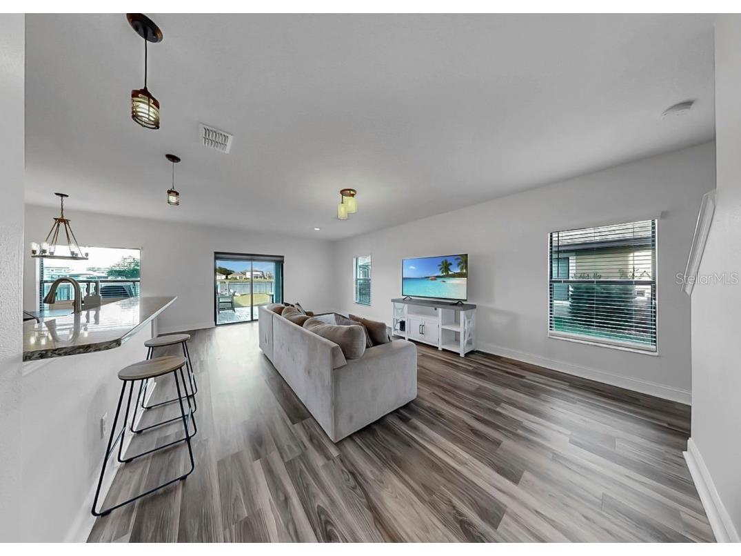 10136 Newminster Loop Ruskin FL 33573 TB8459267 image2