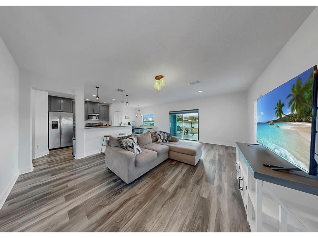 10136 Newminster Loop Ruskin FL 33573 TB8459267 image47