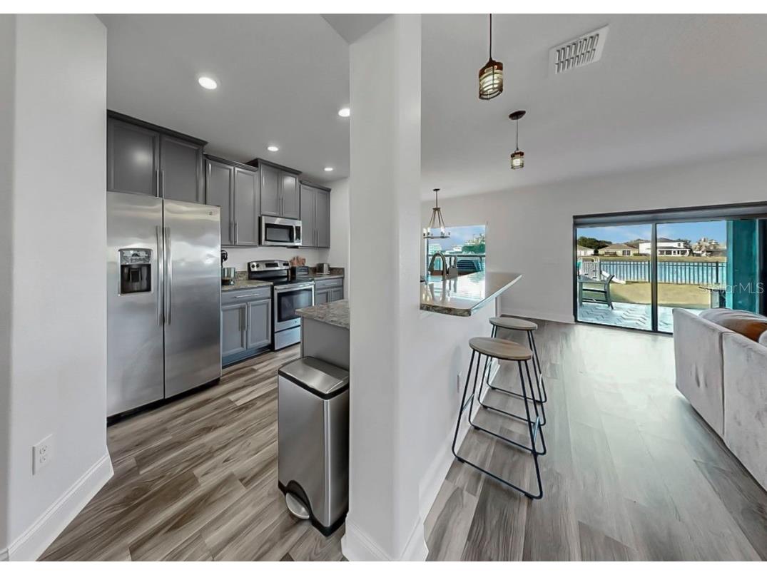 10136 Newminster Loop Ruskin FL 33573 TB8459267 image55