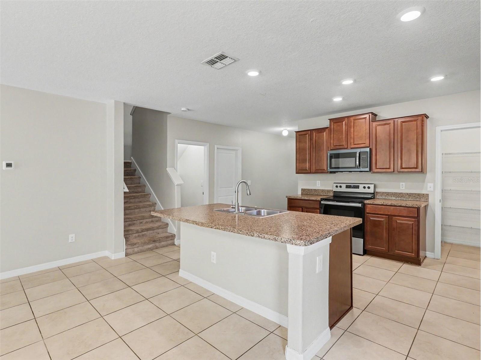 10138 Rose Petal Place Riverview FL 33578 O6421755 image8