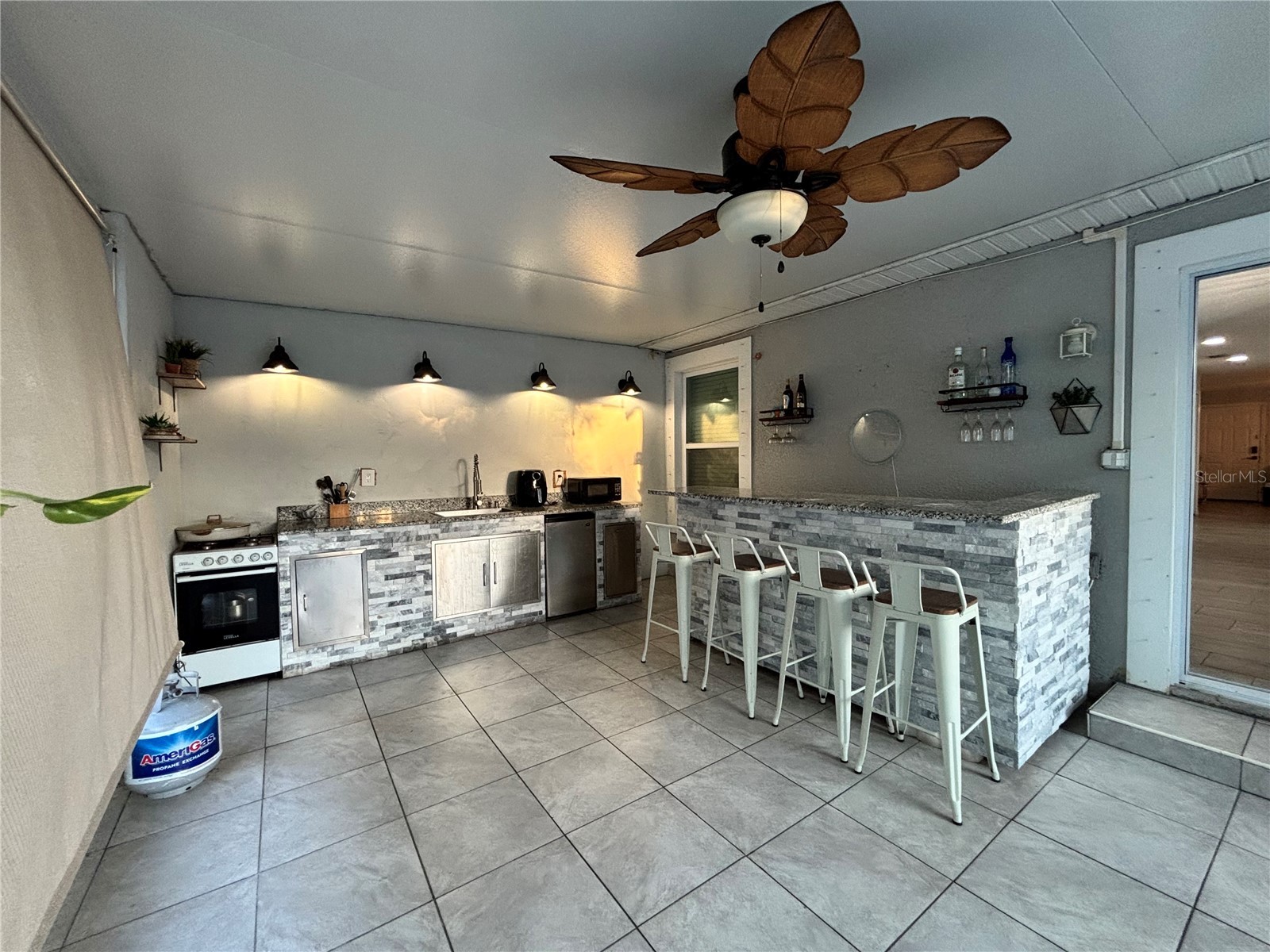 1014 1/2 E Okaloosa Avenue Tampa FL 33604 TB8489025 image14