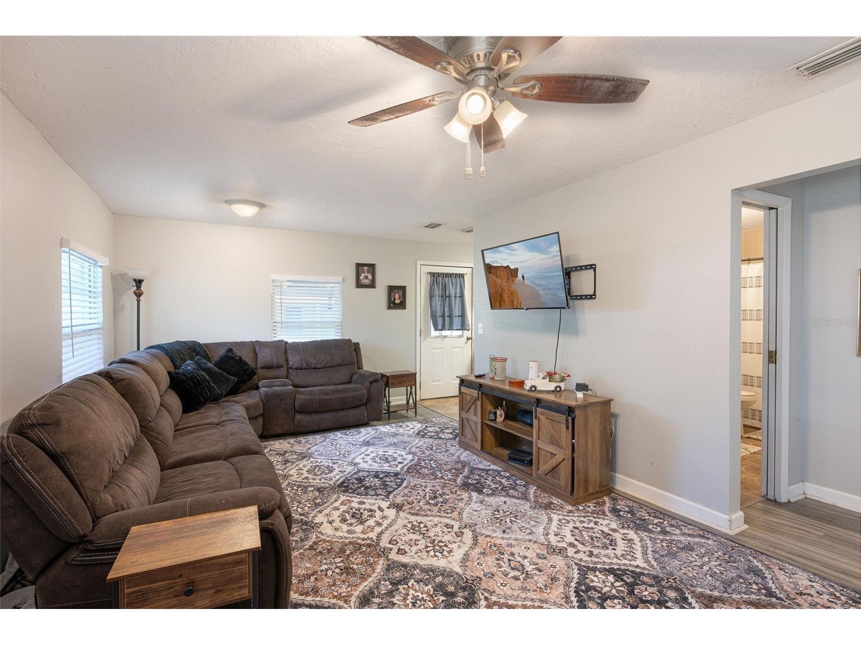 1014 27th Avenue W Palmetto FL 34221 A4691949 image4
