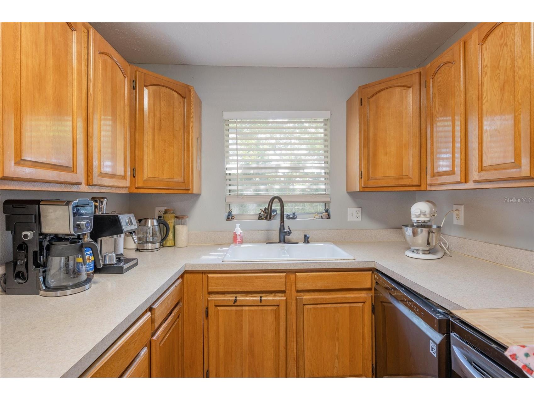 1014 27th Avenue W Palmetto FL 34221 A4691949 image8