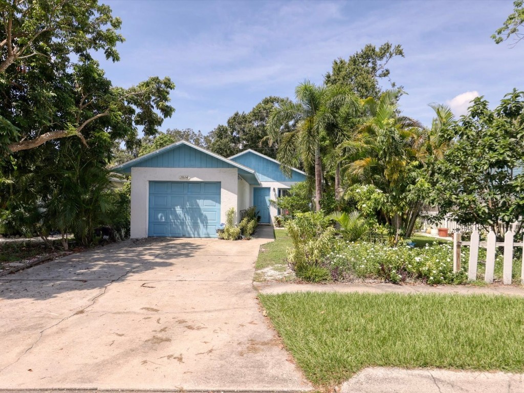 1014 44th Street W Bradenton FL 34209 A4663977 image1