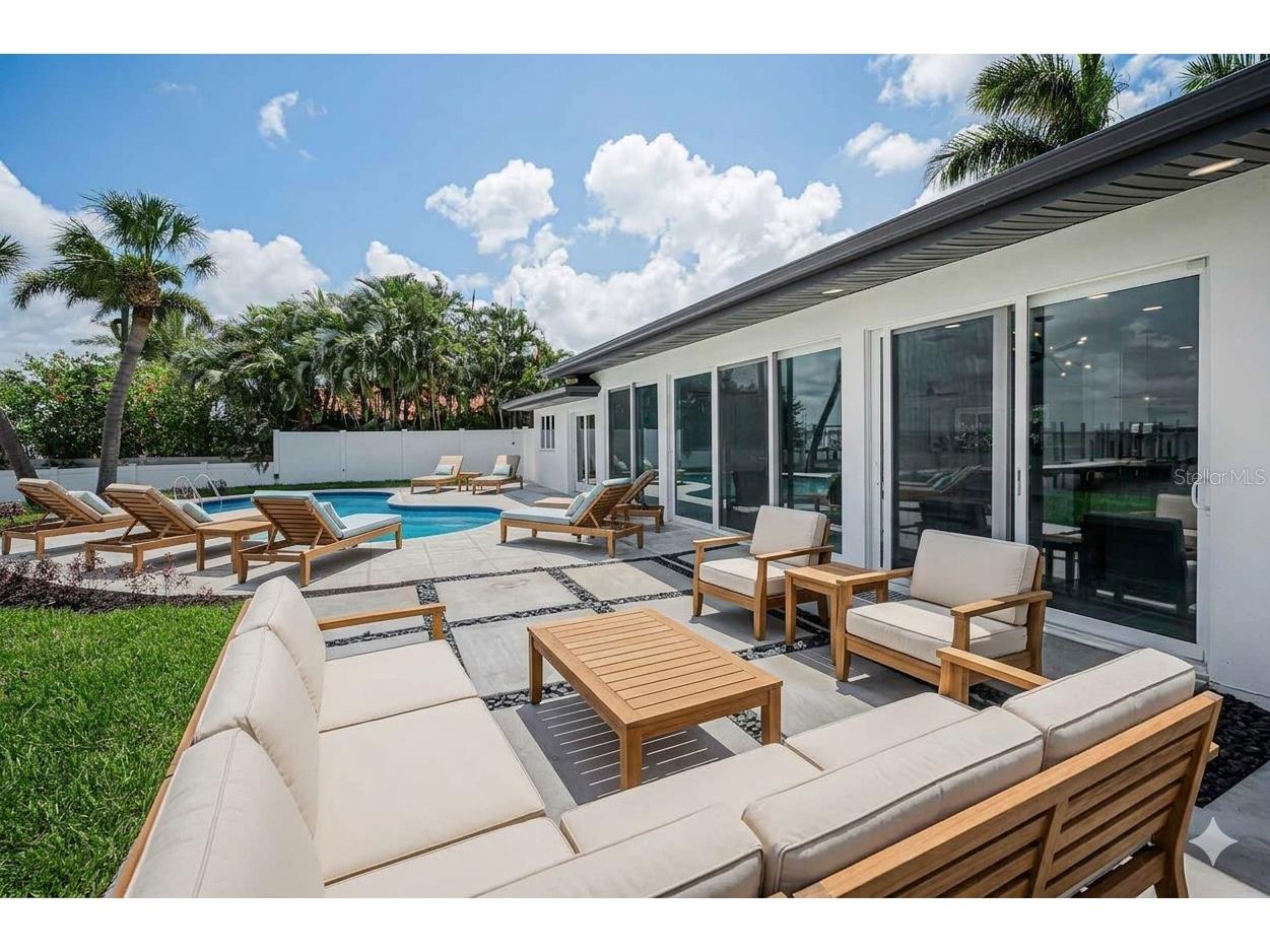 1014 Boca Ciega Isle Drive Saint Pete Beach FL 33706 - BOCA CIEGA TB8518222 image41
