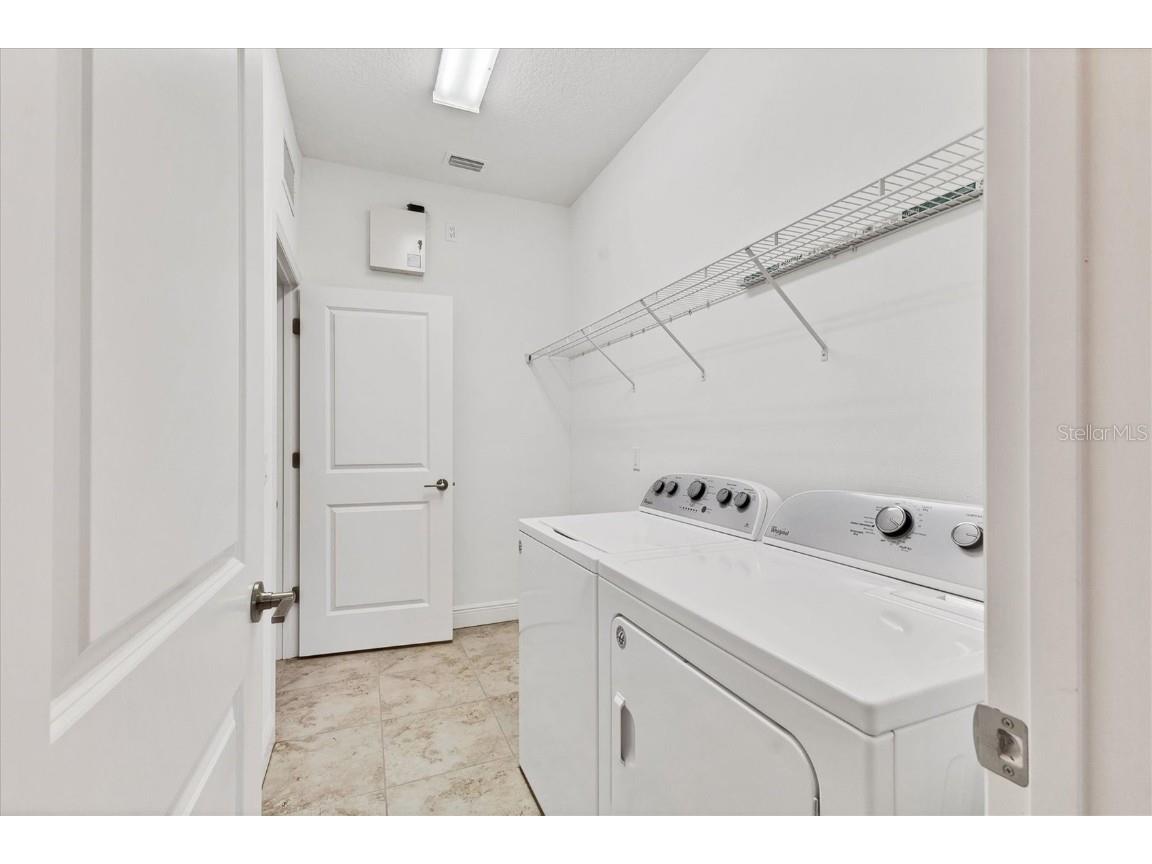 1014 Calico Glen Bradenton FL 34212 A4674535 image34