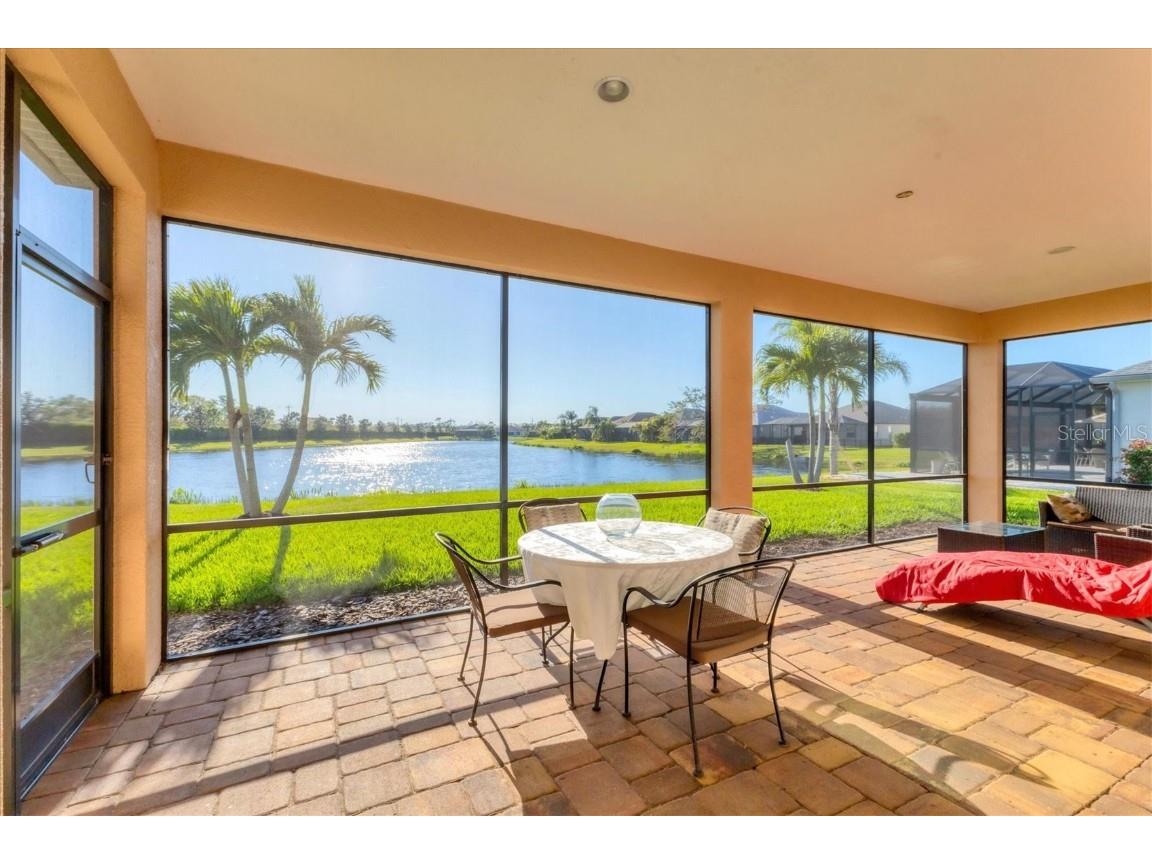 1014 Calico Glen Bradenton FL 34212 A4674535 image36