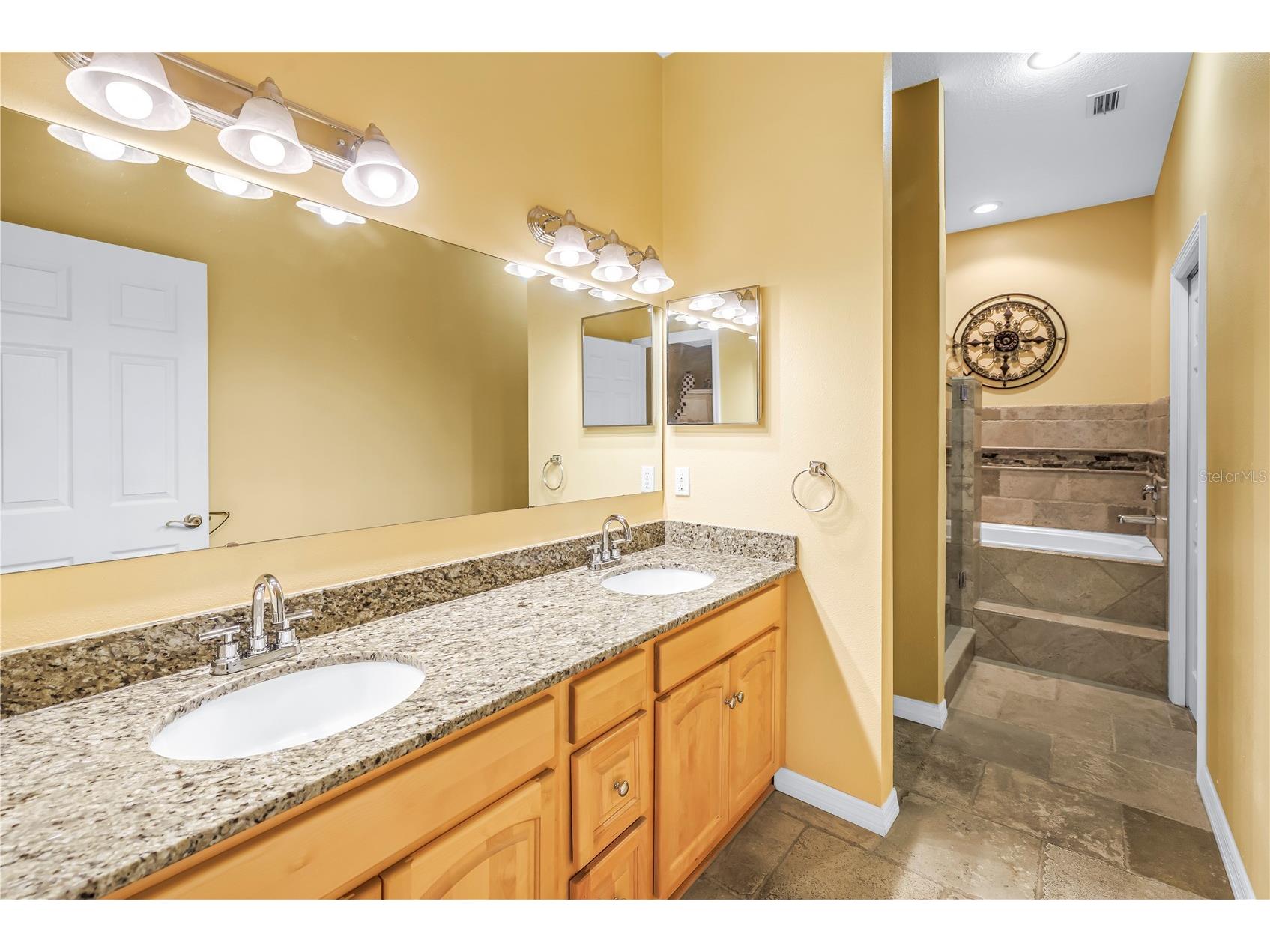 1014 Ewing Place Clearwater FL 33756 TB8481852 image19