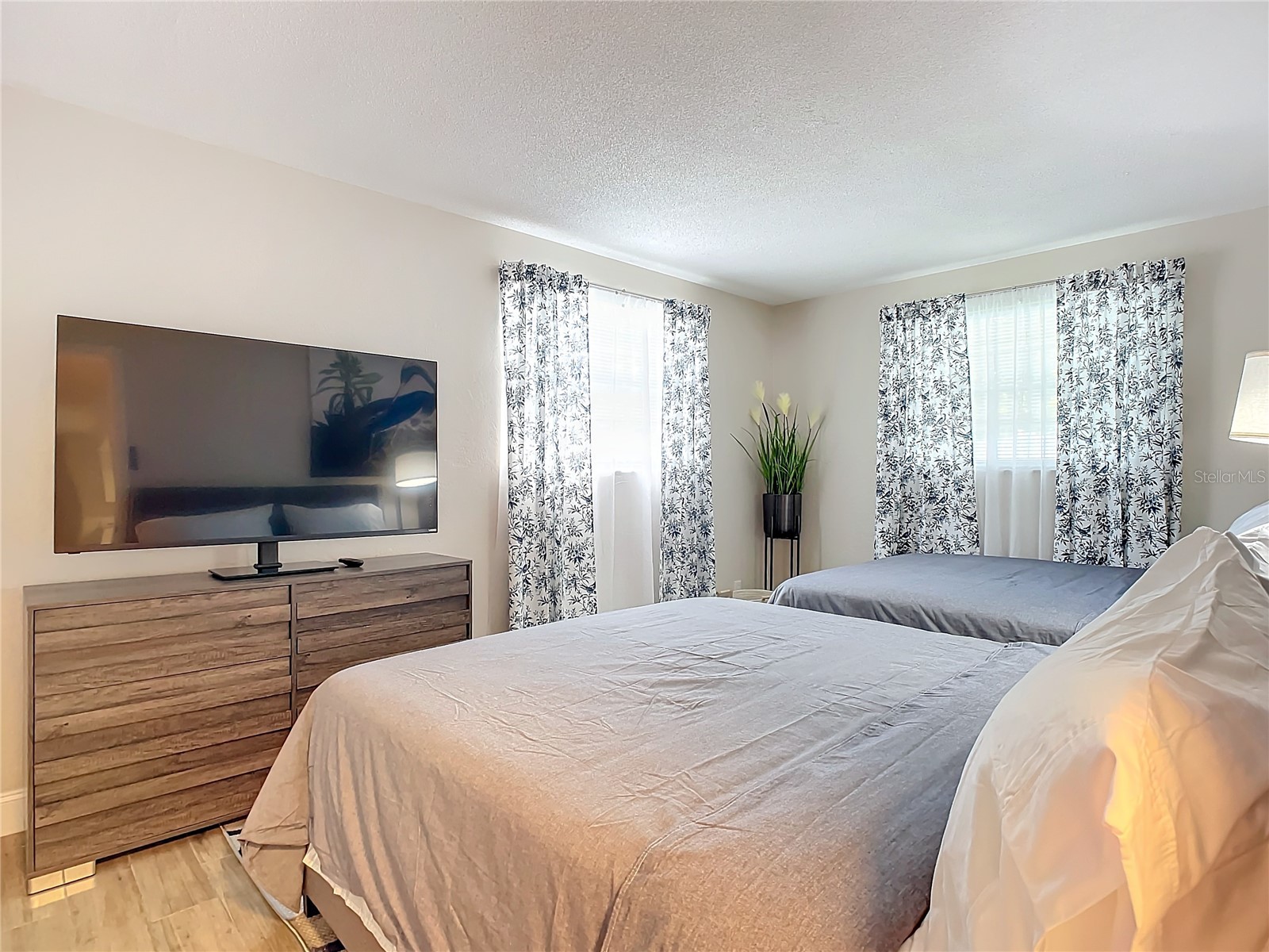 1014 Indian Oaks E Daytona Beach FL 32117 A4682990 image12