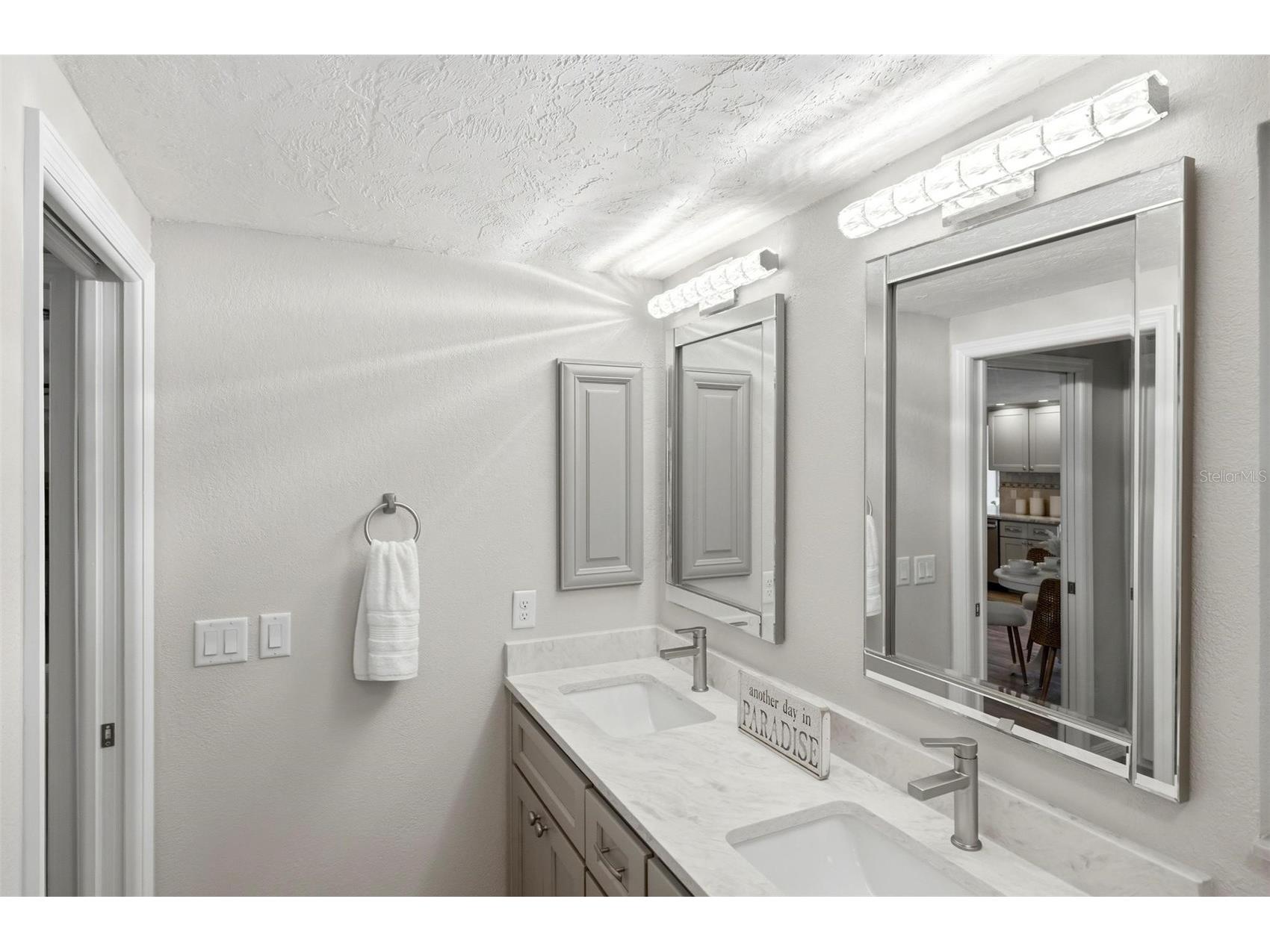 1014 Lee Street Englewood FL 34224 C7524172 image42