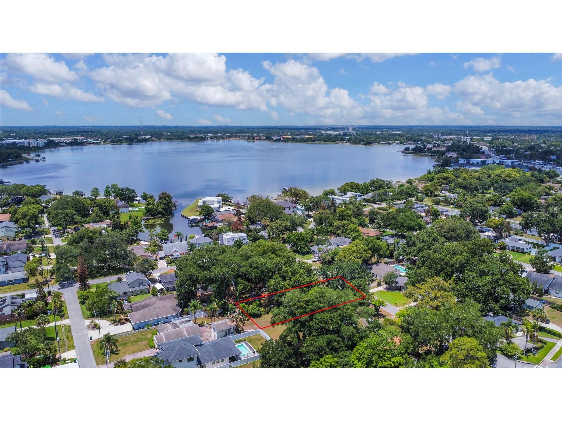 1014 Meadows Avenue Orlando FL 32804 O6409672 image16