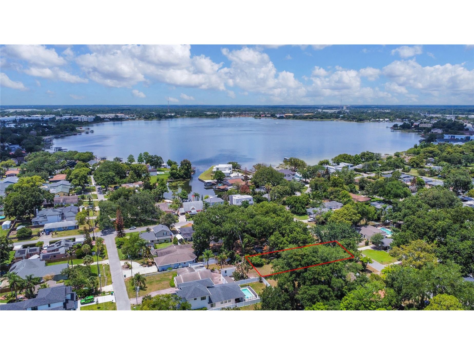1014 Meadows Avenue Orlando FL 32804 O6409672 image17
