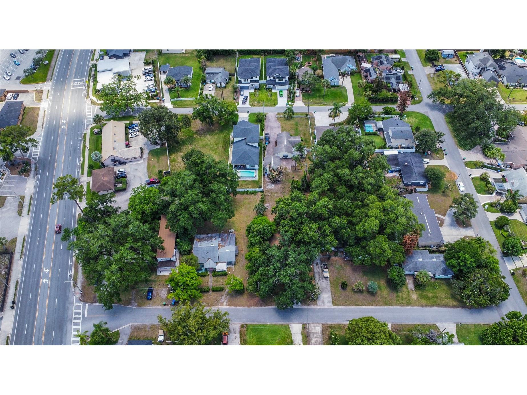 1014 Meadows Avenue Orlando FL 32804 O6409672 image4