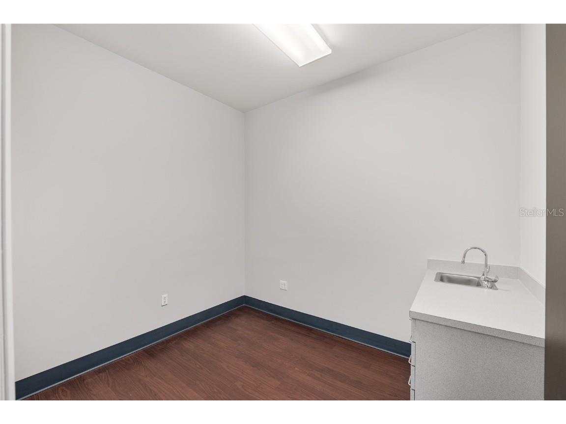 1014 NW 57th Street Gainesville FL 32605 GC533962 image35