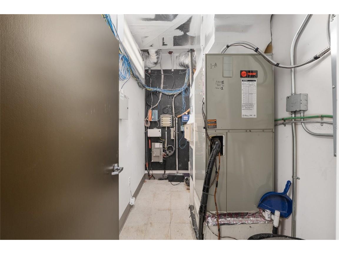 1014 NW 57th Street Gainesville FL 32605 GC533962 image37