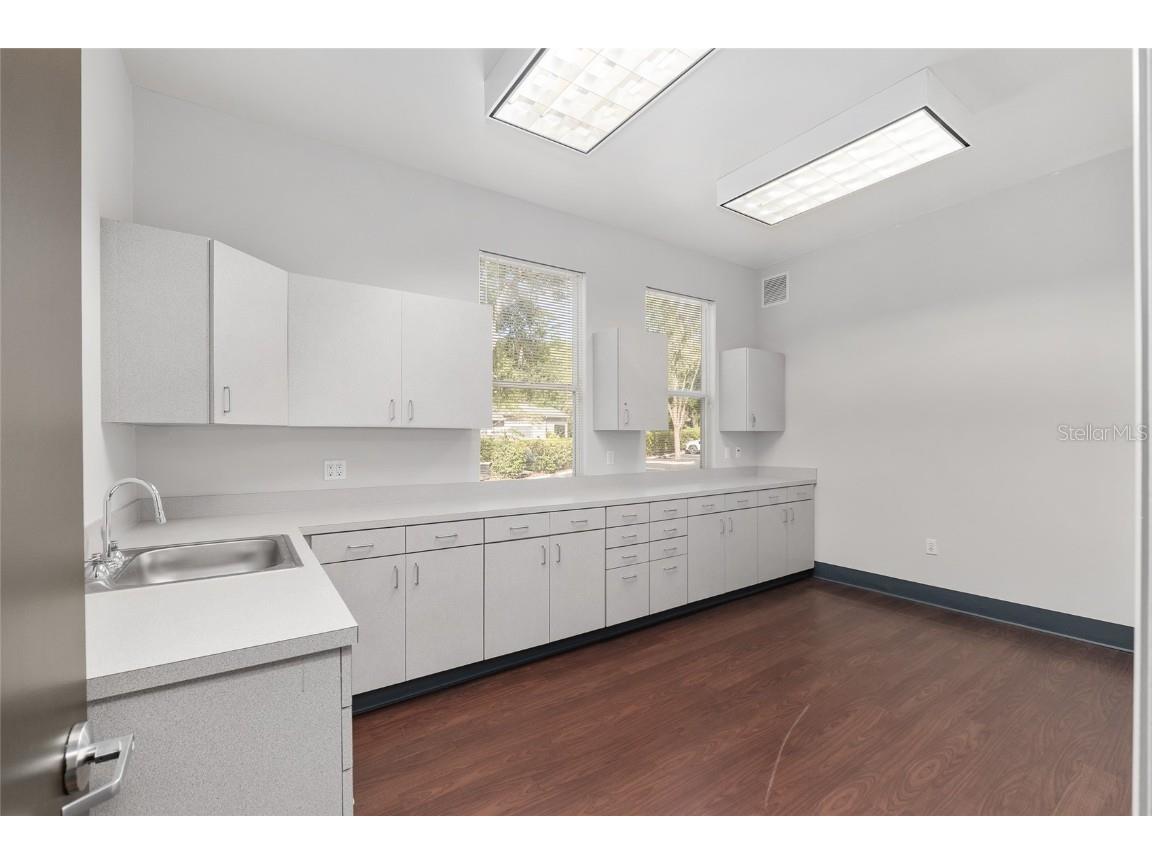 1014 NW 57th Street Gainesville FL 32605 GC533962 image43