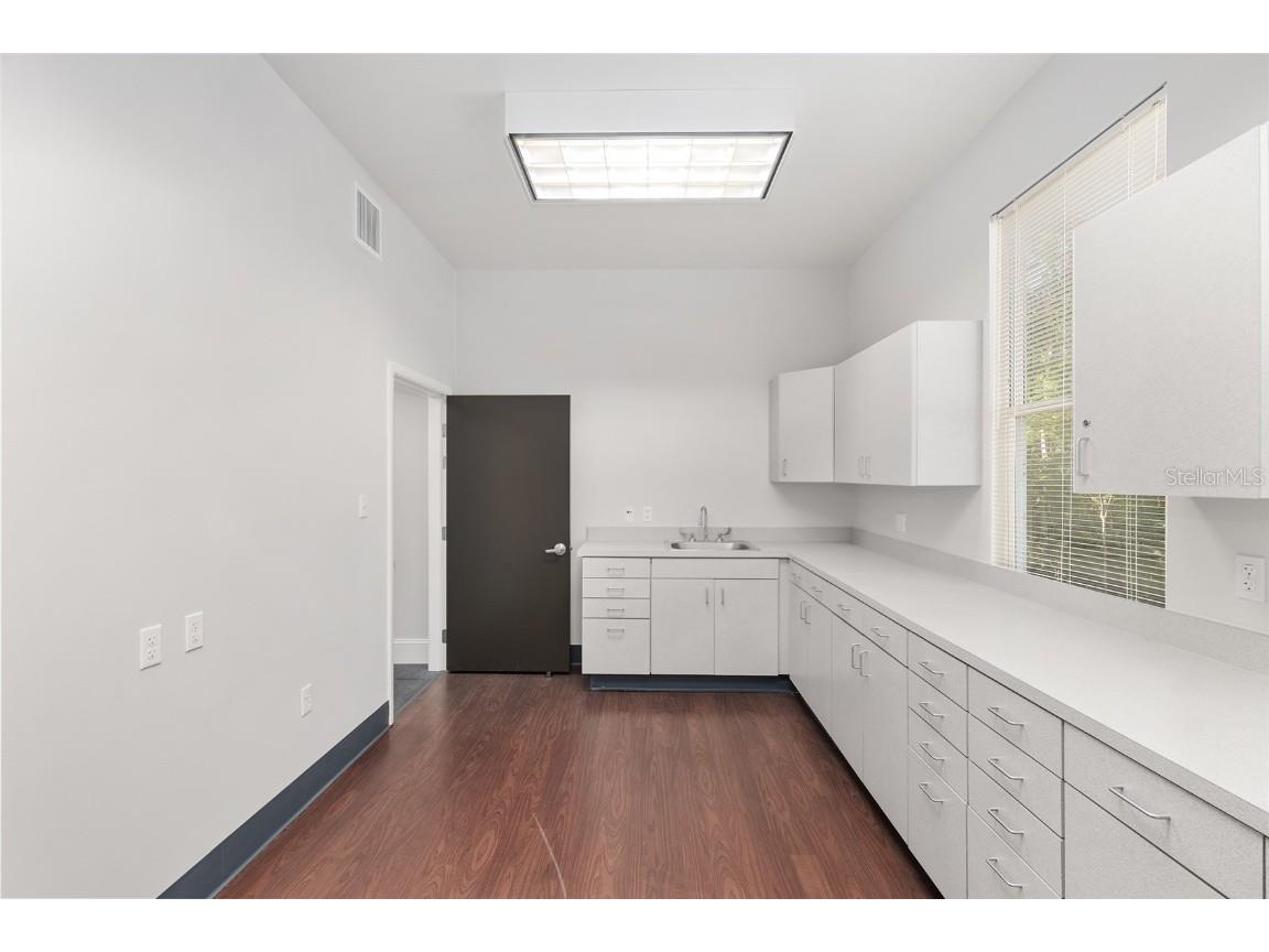 1014 NW 57th Street Gainesville FL 32605 GC533962 image44