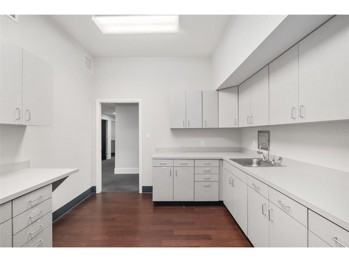 1014 NW 57th Street Gainesville FL 32605 GC533962 image50