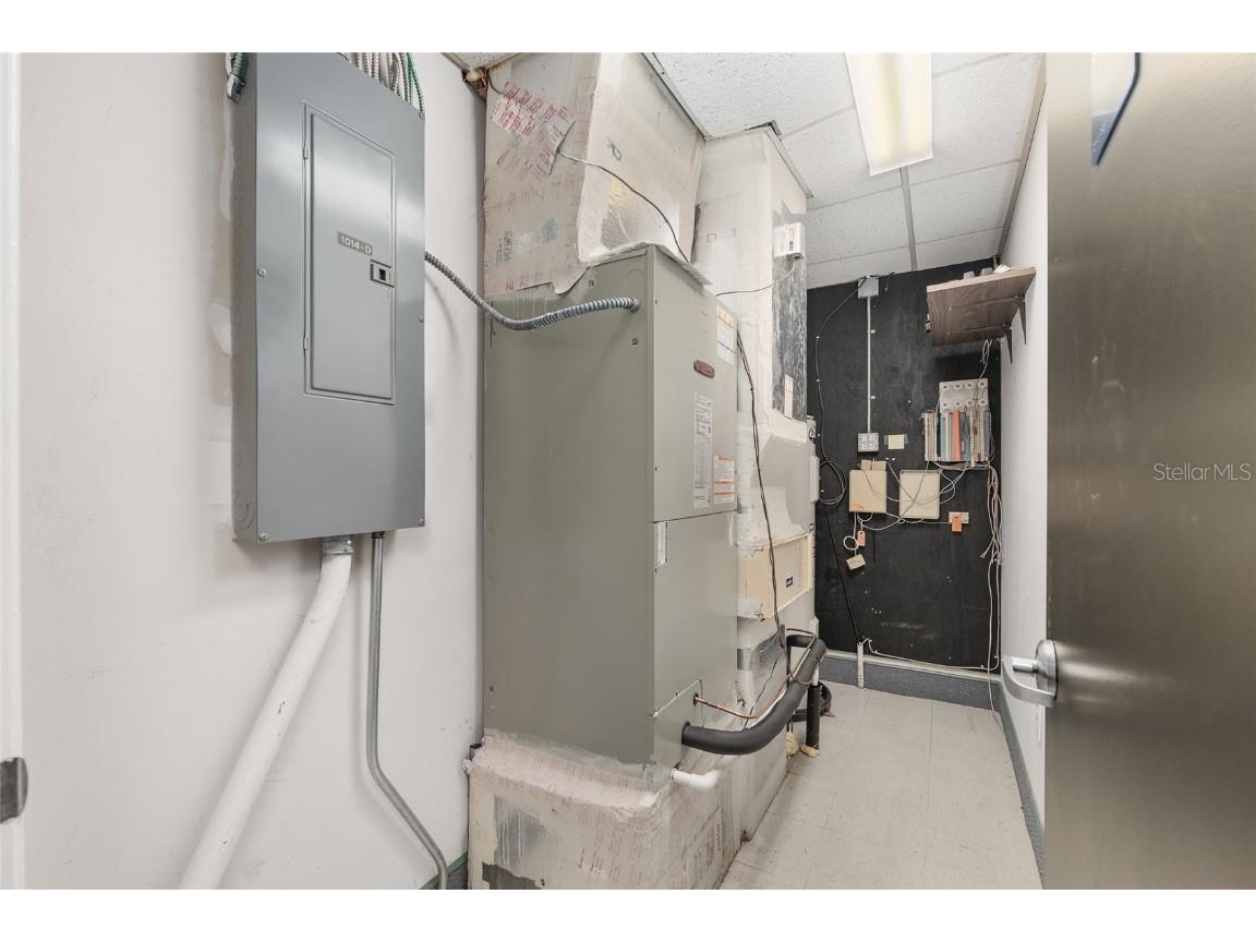 1014 NW 57th Street Gainesville FL 32605 GC533962 image80