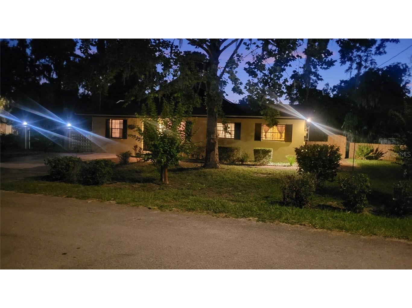 1014 SE 10th Street Gainesville FL 32601 GC533609 image16