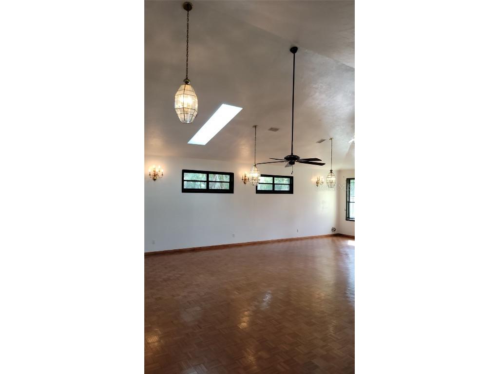 1014 SE 10th Street Gainesville FL 32601 GC533609 image5