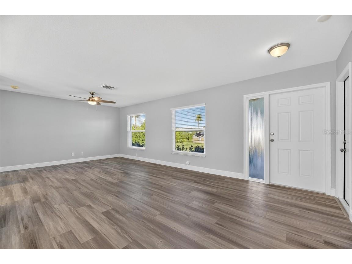 1014 Silver Palm Way Apollo Beach FL 33572 TB8448628 image11