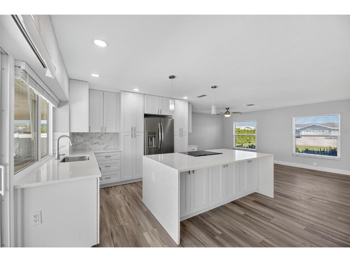 1014 Silver Palm Way Apollo Beach FL 33572 TB8448628 image16