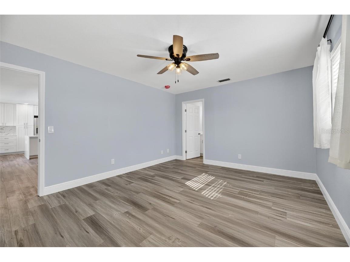 1014 Silver Palm Way Apollo Beach FL 33572 TB8448628 image28