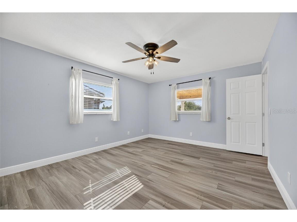 1014 Silver Palm Way Apollo Beach FL 33572 TB8448628 image31