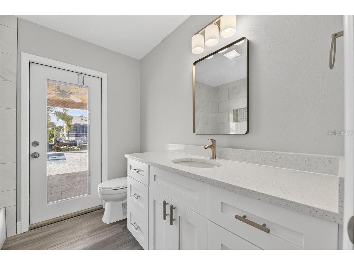 1014 Silver Palm Way Apollo Beach FL 33572 TB8448628 image45