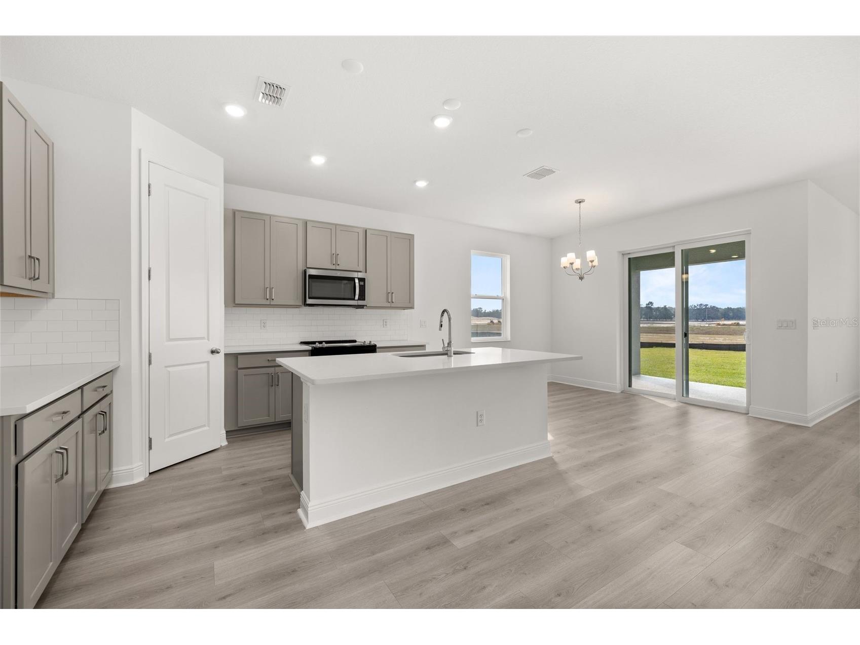 1014 Swamp Chestnut Loop Lady Lake FL 32159 S5141256 image3