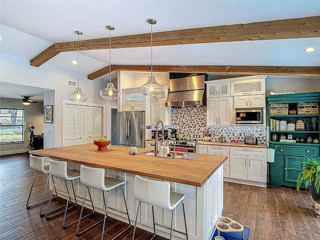 1014 Sylvia Lane Tampa FL 33613 TB8389479 image11