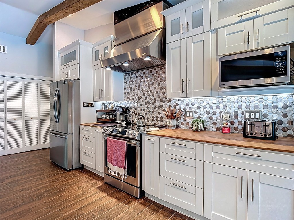 1014 Sylvia Lane Tampa FL 33613 TB8389479 image14